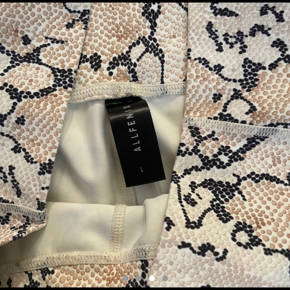 All Fenix X Anthropologie Python Leggings (Size L) - image 4